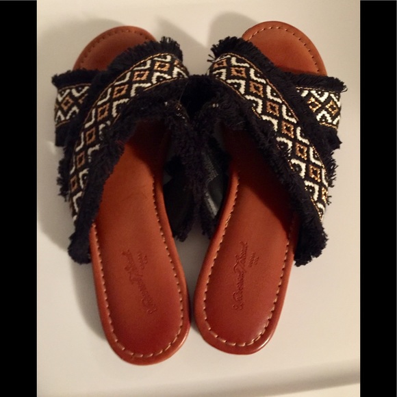 Women's Jupiter Cross Band Slide Sandals - Picture 3 of 4